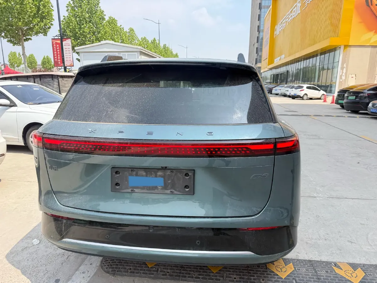 2025 Xpeng G9 BEV 79KWH,autocango,china used car exporter,china ev exporter,chinese used car exporter,chinese used ev exporter