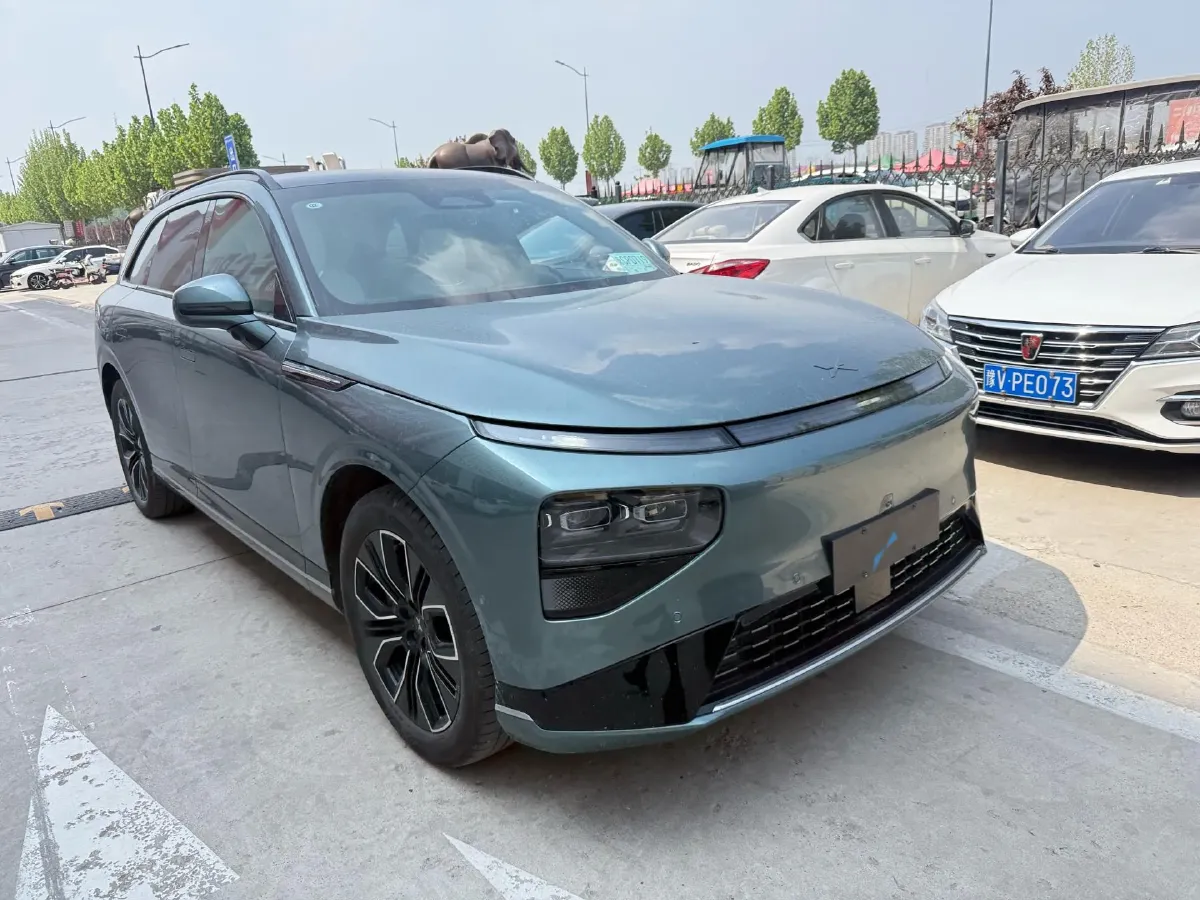 2025 Xpeng G9 BEV 79KWH,autocango,china used car exporter,china ev exporter,chinese used car exporter,chinese used ev exporter