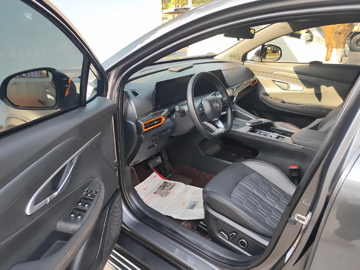 2022 ChangAn UNI-T 1.5T 188HP L4 7DCT,autocango,china used car exporter,china ev exporter,chinese used car exporter,chinese used ev exporter