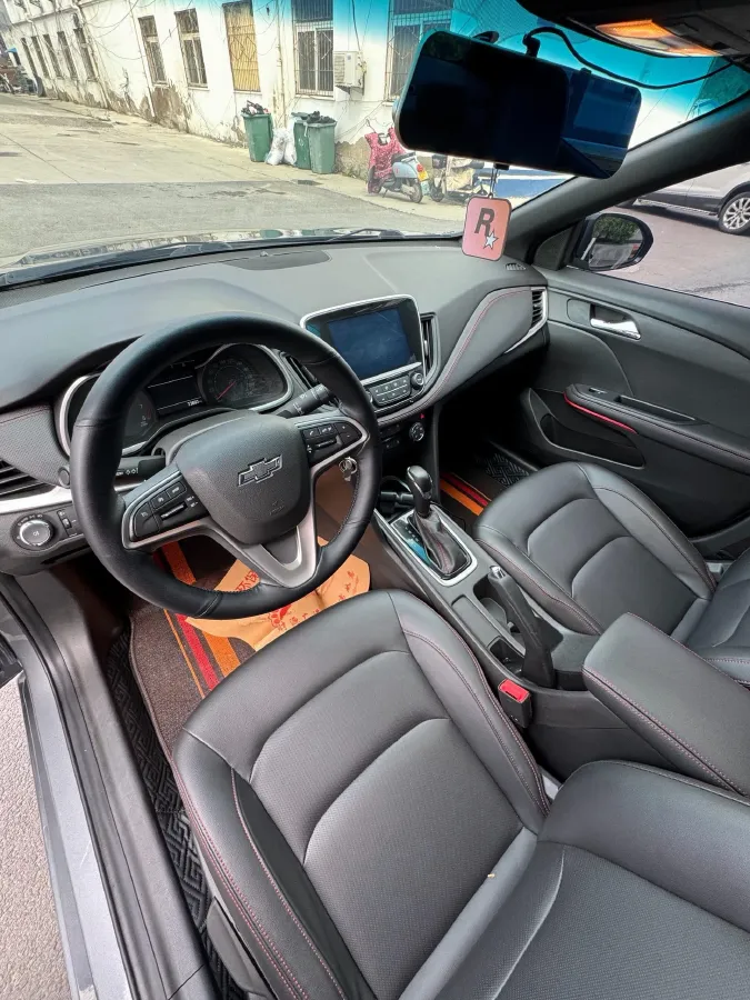 2020 Chevrolet Monza 1.3T 163HP L3 6AT,autocango,china used car exporter,china ev exporter,chinese used car exporter,chinese used ev exporter