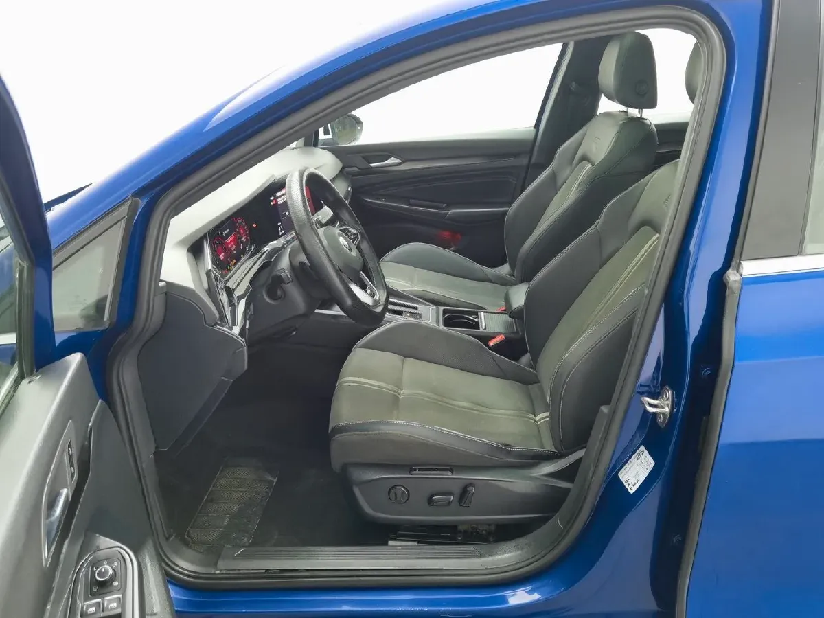 2021 Volkswagen Golf 1.4T 150HP L4 7DCT,autocango,china used car exporter,china ev exporter,chinese used car exporter,chinese used ev exporter