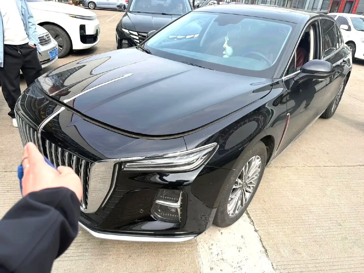 2024 HongQi H5 1.5T 169HP L4 7DCT,autocango,china used car exporter,china ev exporter,chinese used car exporter,chinese used ev exporter