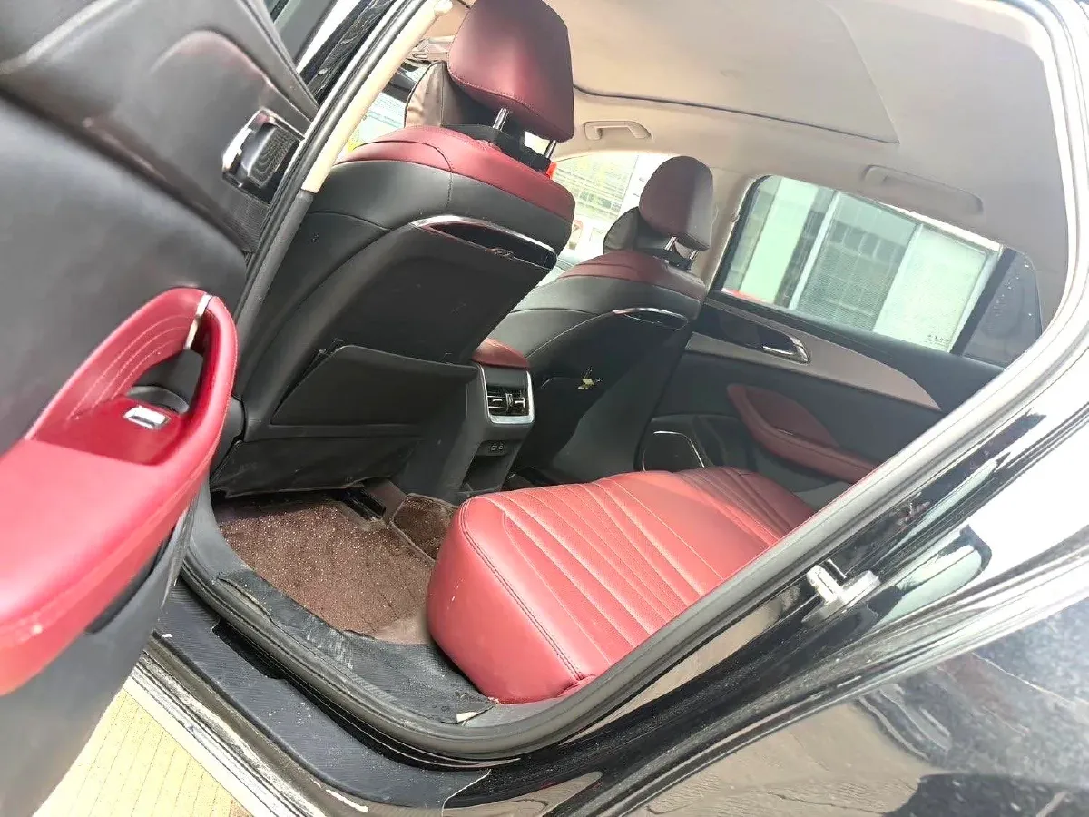 2024 HongQi H5 1.5T 169HP L4 7DCT,autocango,china used car exporter,china ev exporter,chinese used car exporter,chinese used ev exporter