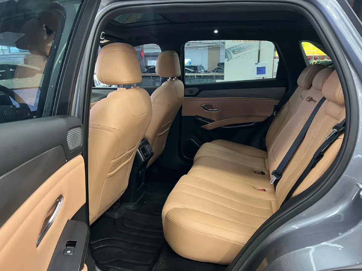 2024 BYD SongL DM-i 1.5L 101HP L4 E-CVT PHEV 18.3KWH,autocango,china used car exporter,china ev exporter,chinese used car exporter,chinese used ev exporter