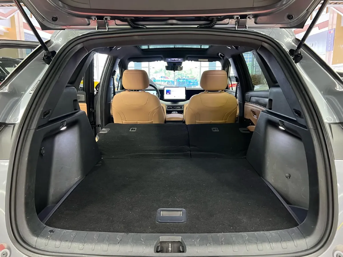 2024 BYD SongL DM-i 1.5L 101HP L4 E-CVT PHEV 18.3KWH,autocango,china used car exporter,china ev exporter,chinese used car exporter,chinese used ev exporter