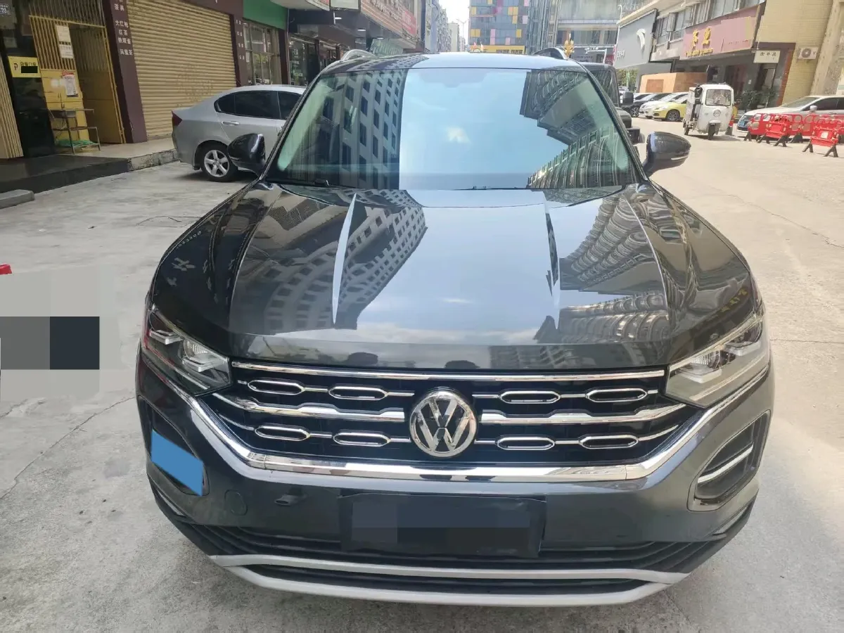 2019 Jeep Cherokee 2.0T 234HP L4 9AT,autocango,china used car exporter,china ev exporter,chinese used car exporter,chinese used ev exporter