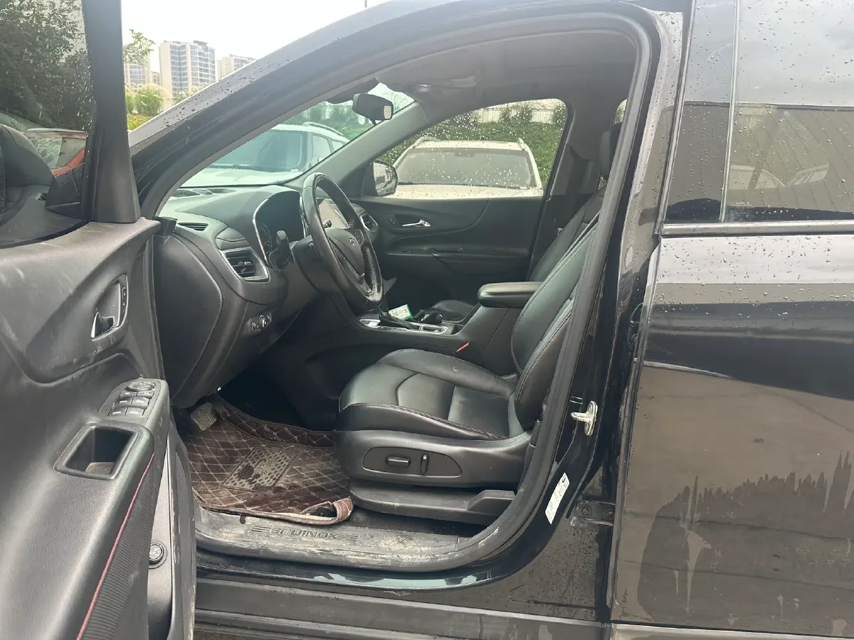 2019 Chevrolet Equinox 2.0T 260HP L4 9AT,autocango,china used car exporter,china ev exporter,chinese used car exporter,chinese used ev exporter