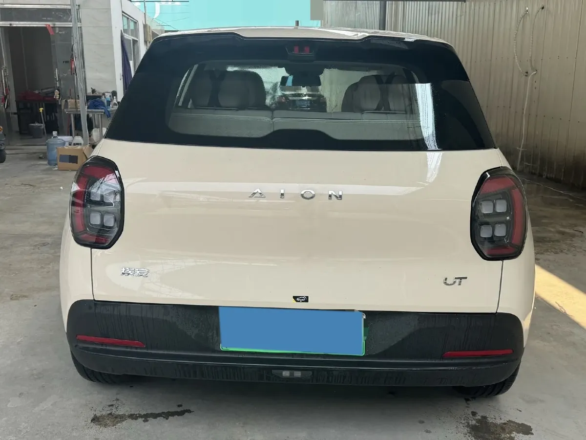 2025 Aion AION UT BEV,autocango,china used car exporter,china ev exporter,chinese used car exporter,chinese used ev exporter