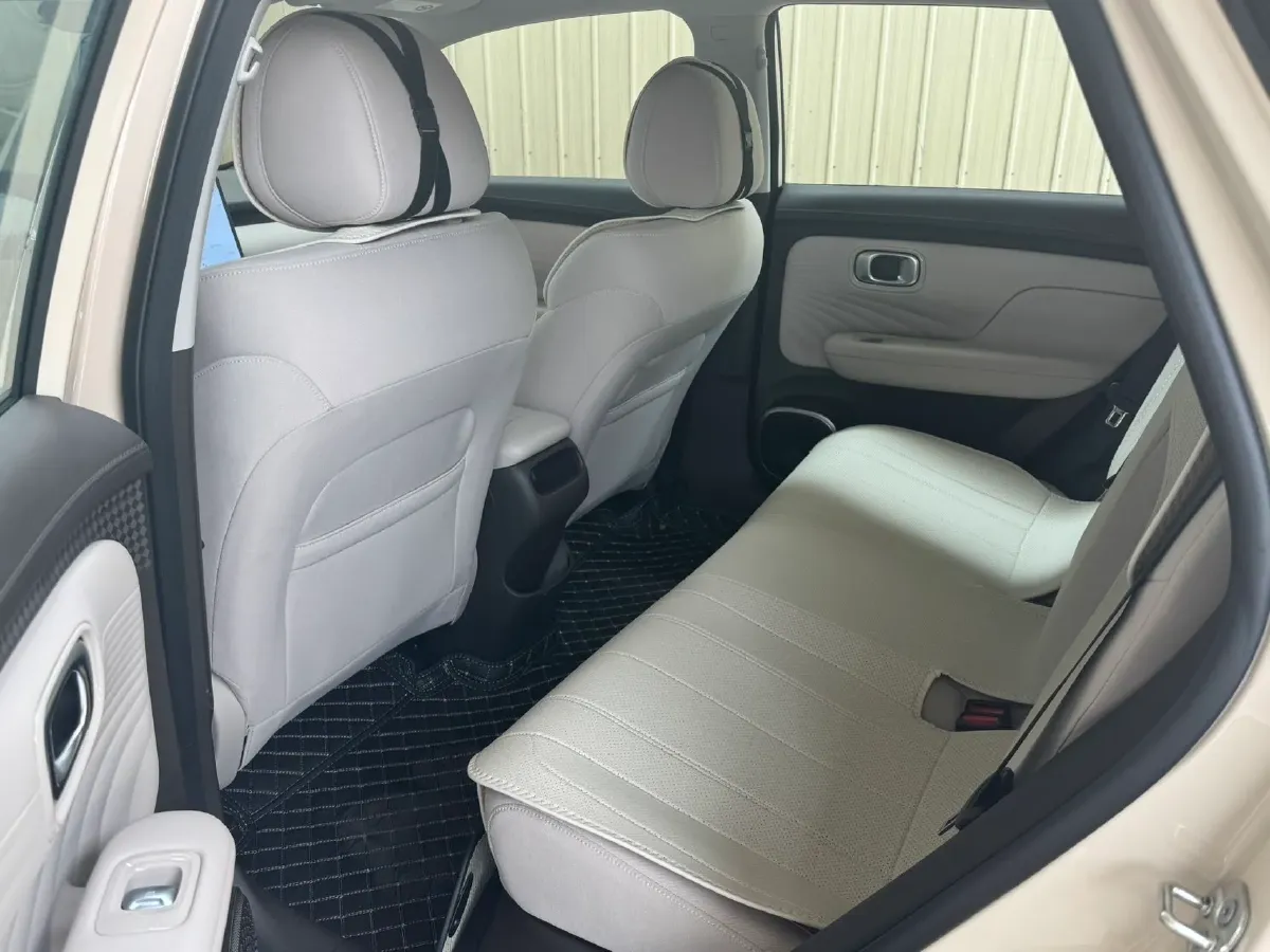 2025 Aion AION UT BEV,autocango,china used car exporter,china ev exporter,chinese used car exporter,chinese used ev exporter