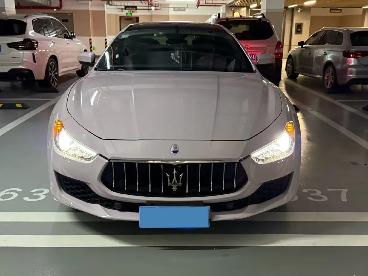 2018 Maserati Ghibli 3.0T 350HP V6 8AT,autocango,china used car exporter,china ev exporter,chinese used car exporter,chinese used ev exporter