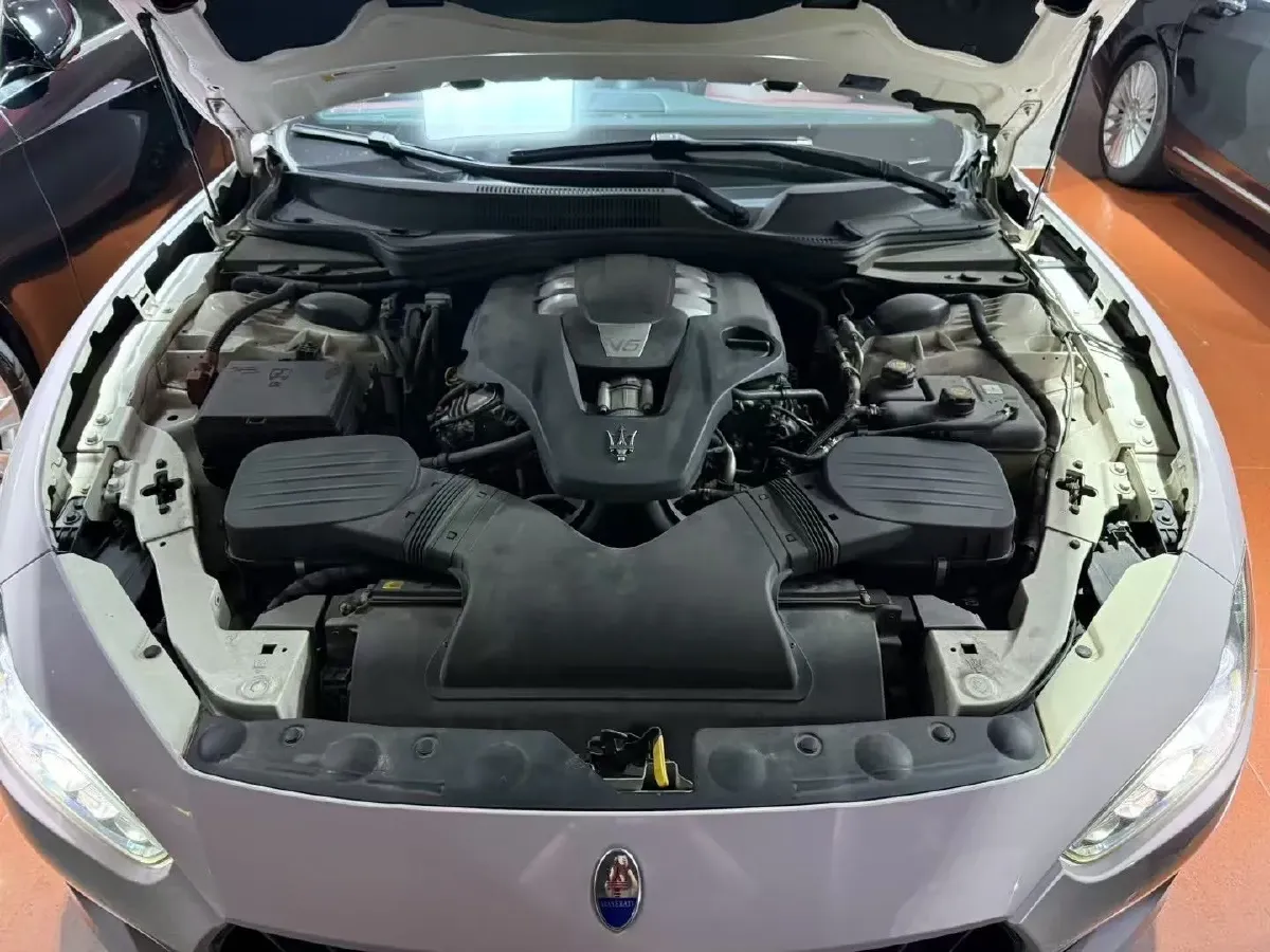 2018 Maserati Ghibli 3.0T 350HP V6 8AT,autocango,china used car exporter,china ev exporter,chinese used car exporter,chinese used ev exporter