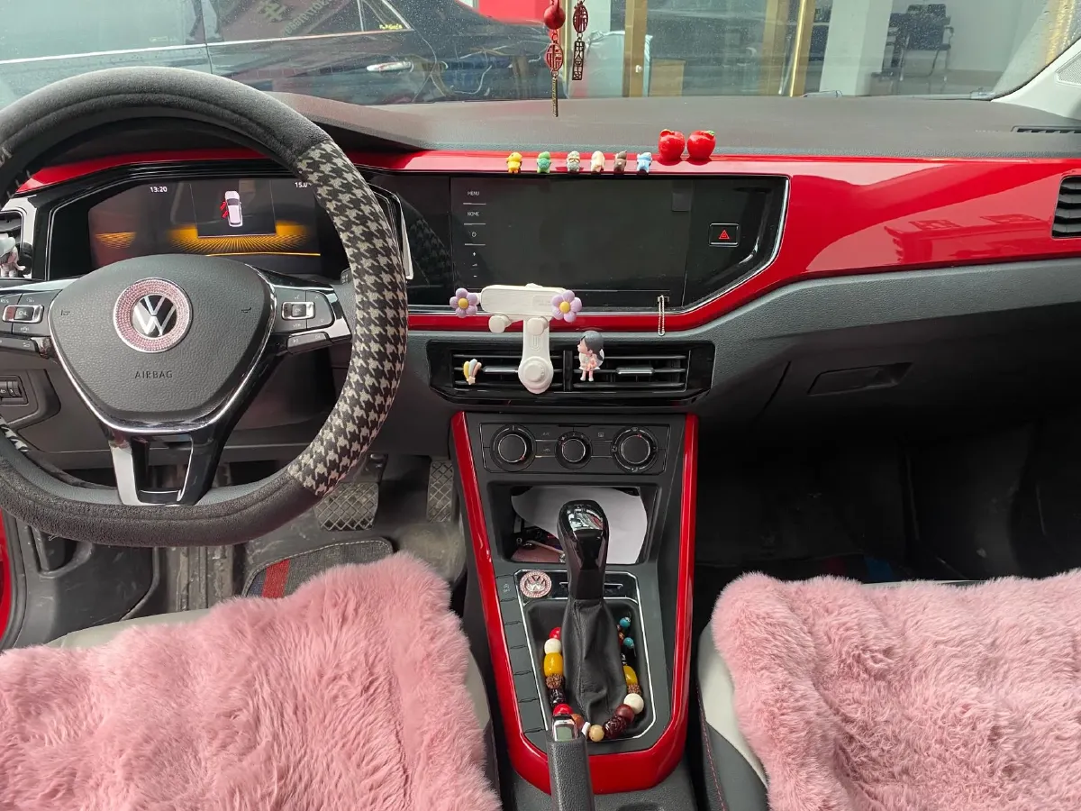 2023 Volkswagen Polo 1.5L 110HP L4 6AT,autocango,china used car exporter,china ev exporter,chinese used car exporter,chinese used ev exporter