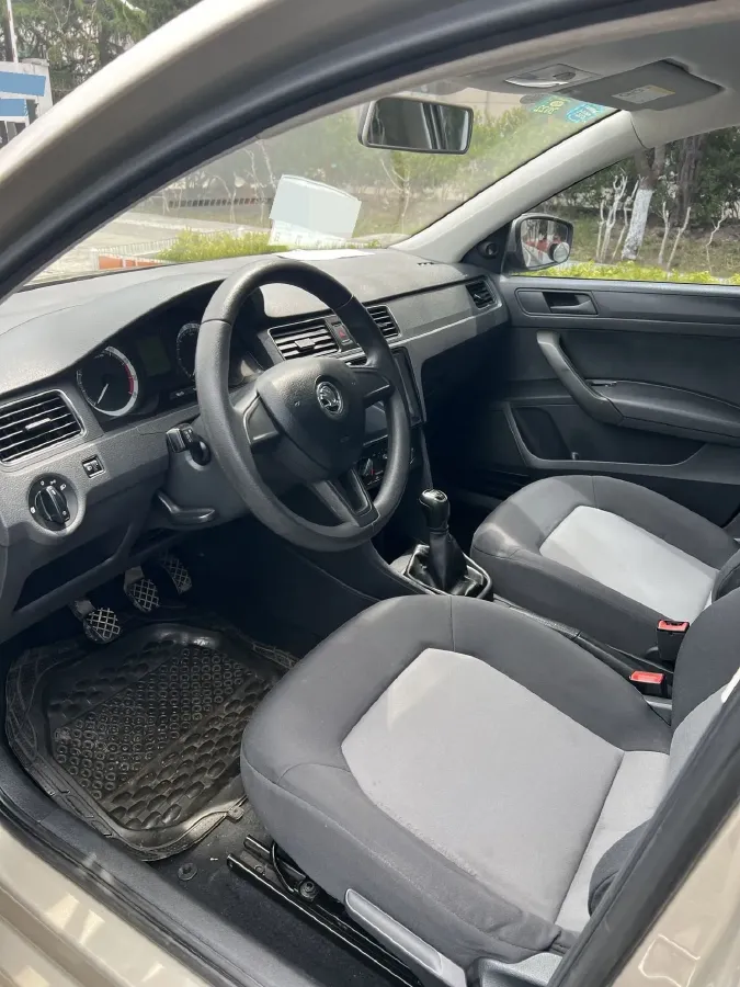 2018 Skoda Rapid 1.6L 110HP L4 5MT,autocango,china used car exporter,china ev exporter,chinese used car exporter,chinese used ev exporter