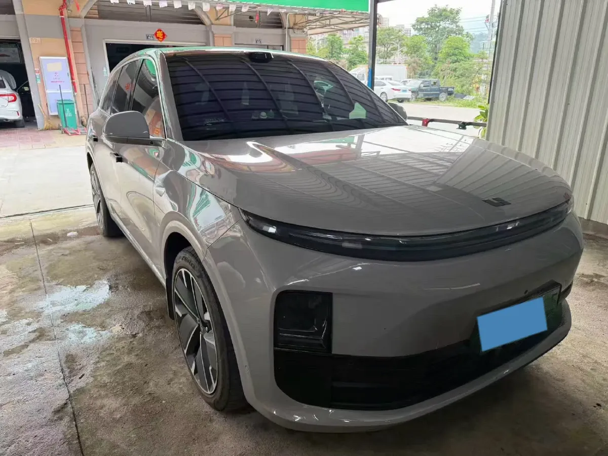 2025 Li L6 Range Extended 154HP L4 REEV,autocango,china used car exporter,china ev exporter,chinese used car exporter,chinese used ev exporter