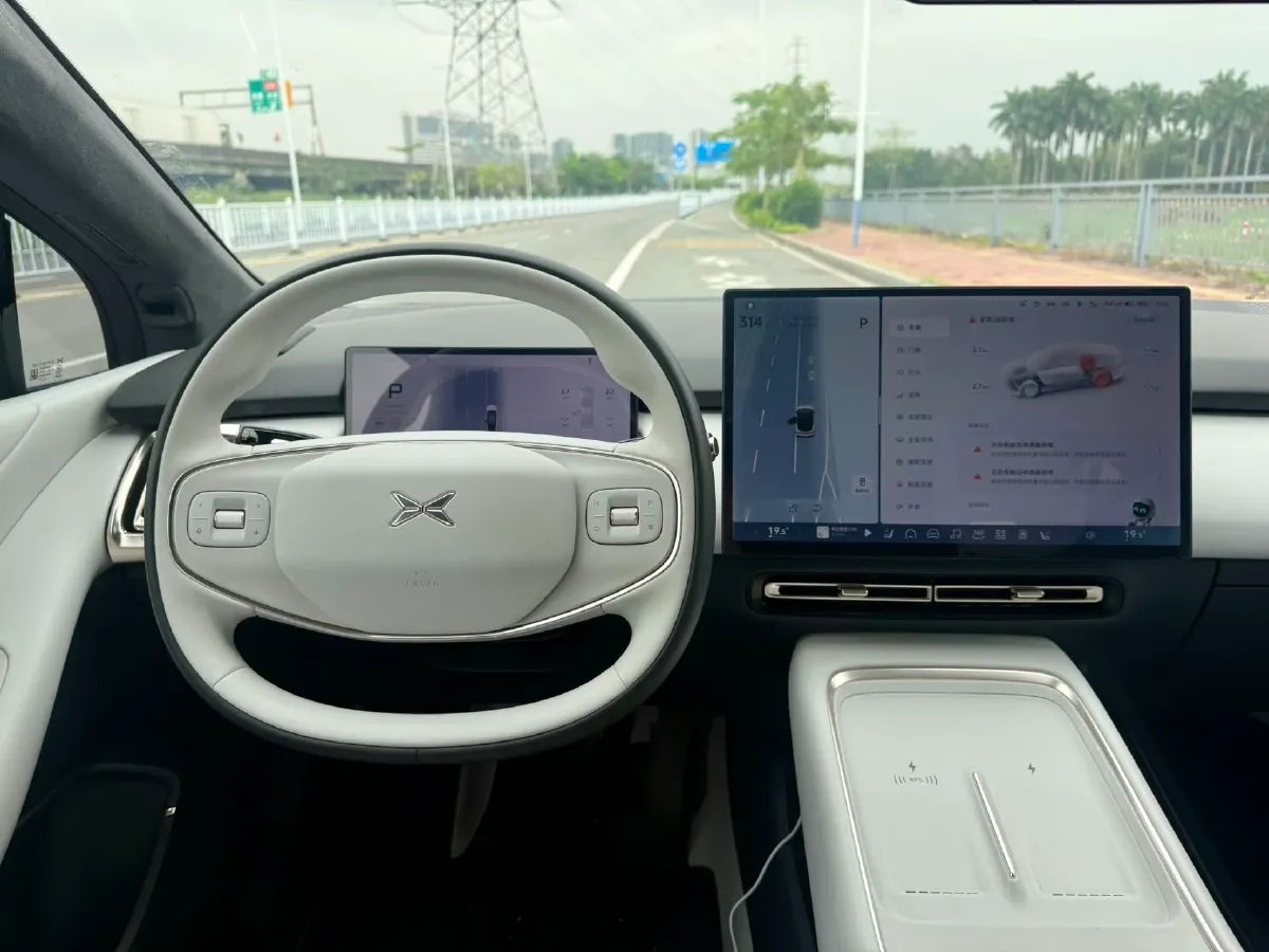 2024 Xpeng P7+ BEV 76.3KWH,autocango,china used car exporter,china ev exporter,chinese used car exporter,chinese used ev exporter