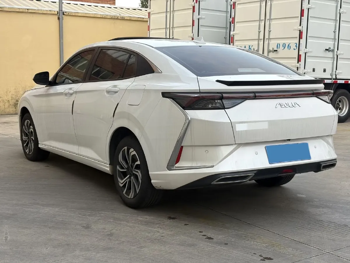 2022 DongFeng Aeolus YiXuan 1.5T 150HP L4 6DCT,autocango,china used car exporter,china ev exporter,chinese used car exporter,chinese used ev exporter