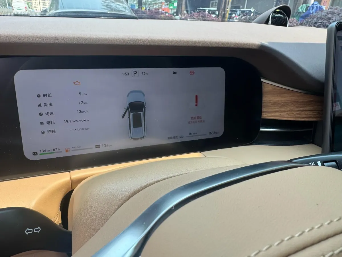 2024 AITO AITO M7 1.5T 152HP L4 REEV 42KWH,autocango,china used car exporter,china ev exporter,chinese used car exporter,chinese used ev exporter