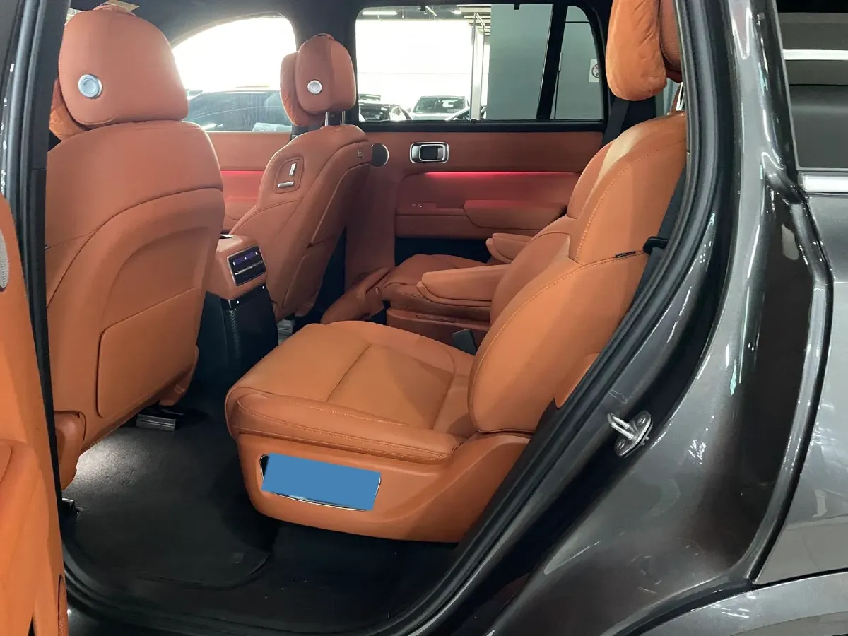 2022 Li L9 Range Extended 154HP REEV 42.6KWH,autocango,china used car exporter,china ev exporter,chinese used car exporter,chinese used ev exporter