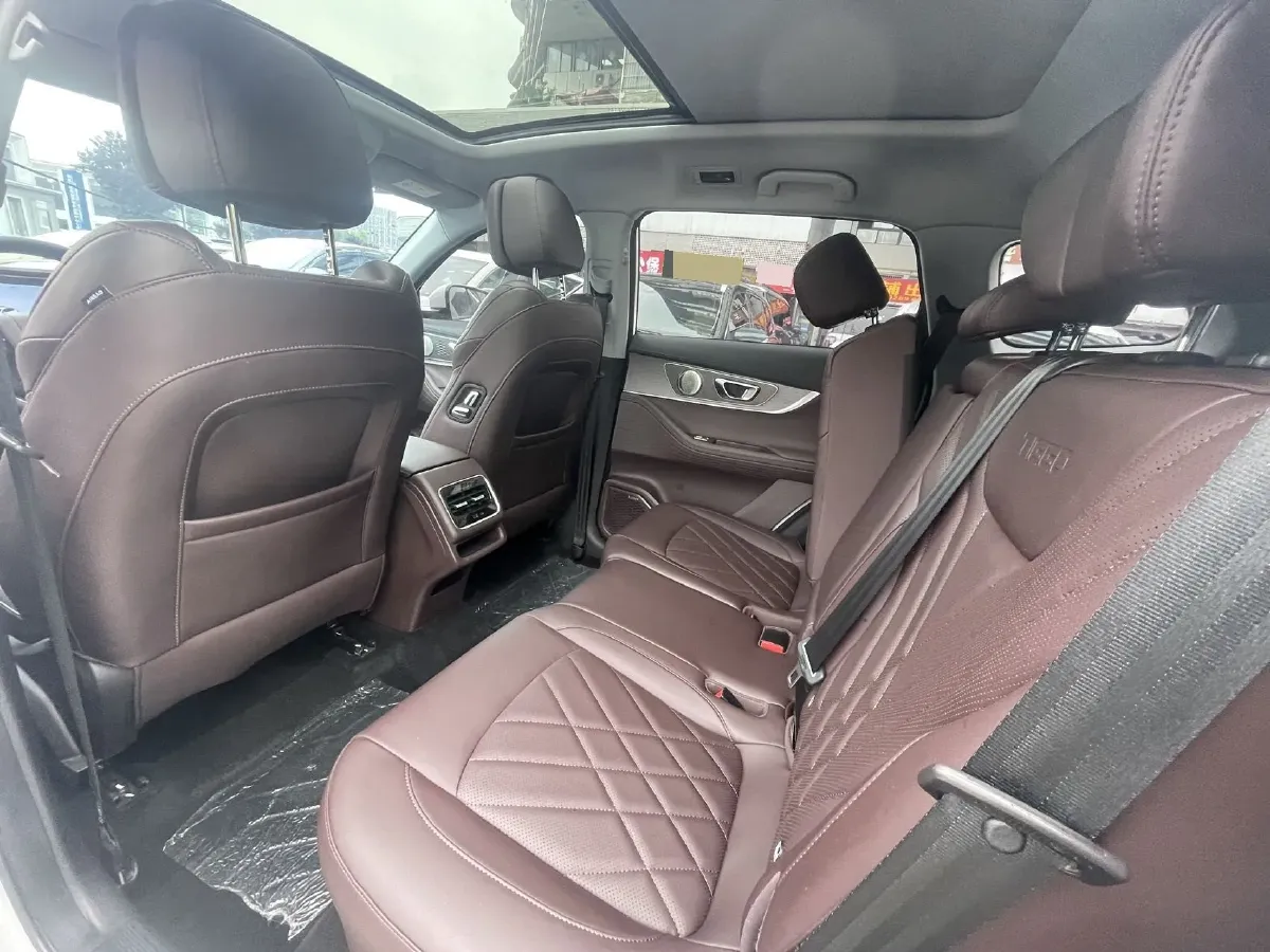 2024 Chery Tiggo 8 PRO 2.0T 254HP L4 8AT,autocango,china used car exporter,china ev exporter,chinese used car exporter,chinese used ev exporter