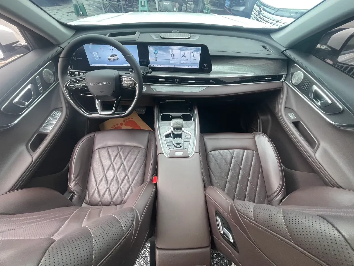 2024 Chery Tiggo 8 PRO 2.0T 254HP L4 8AT,autocango,china used car exporter,china ev exporter,chinese used car exporter,chinese used ev exporter