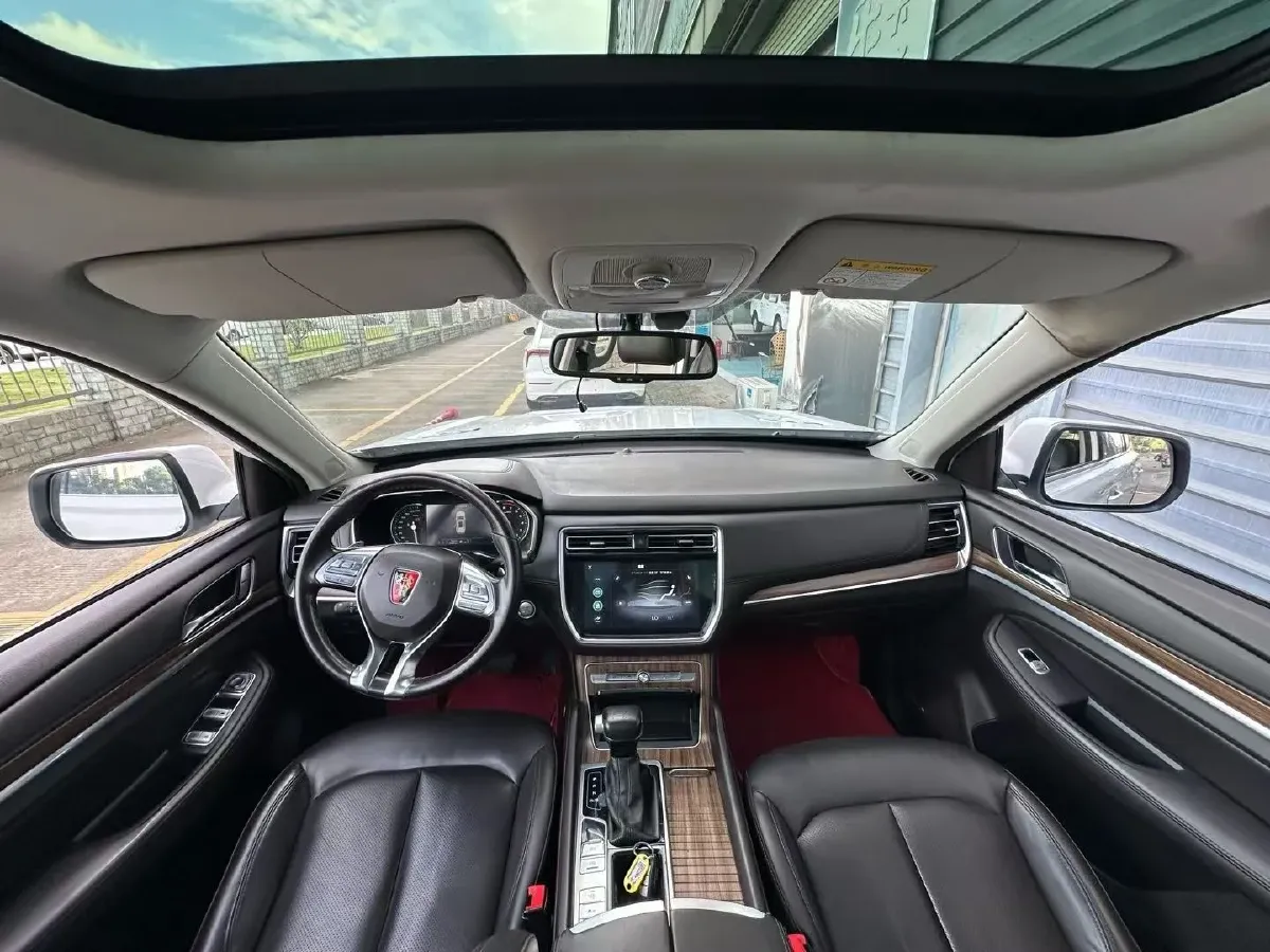 2019 Roewe RX8 2.0T 222HP L4 6AT,autocango,china used car exporter,china ev exporter,chinese used car exporter,chinese used ev exporter