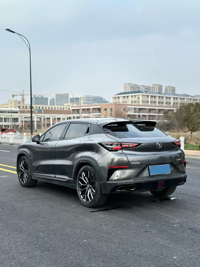 2022 ChangAn UNI-T 2.0T 233HP L4 8AT,autocango,china used car exporter,china ev exporter,chinese used car exporter,chinese used ev exporter