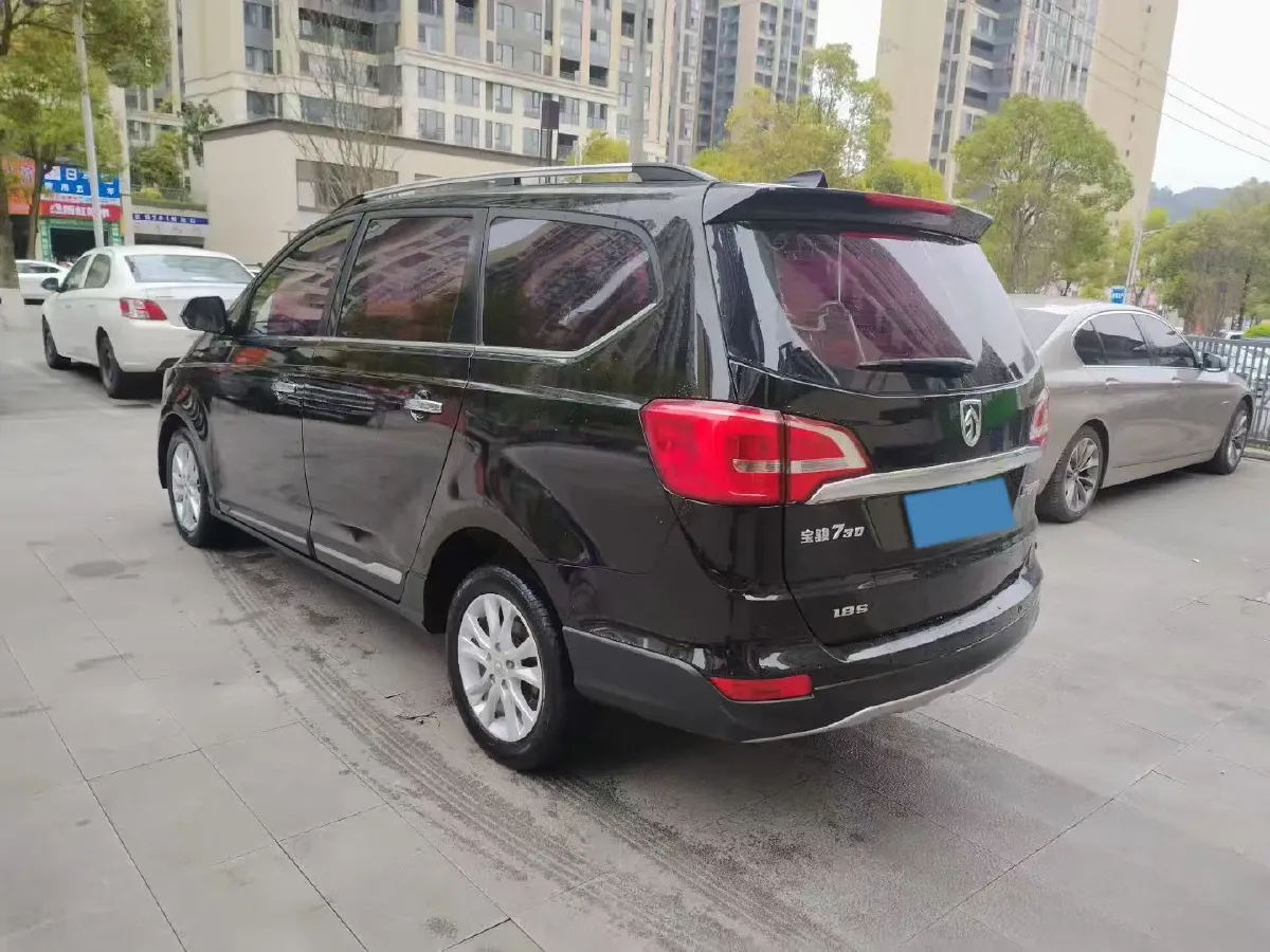 2016 Dongfeng ShuaiKe 1.6L 113HP L4 5MT,autocango,china used car exporter,china ev exporter,chinese used car exporter,chinese used ev exporter