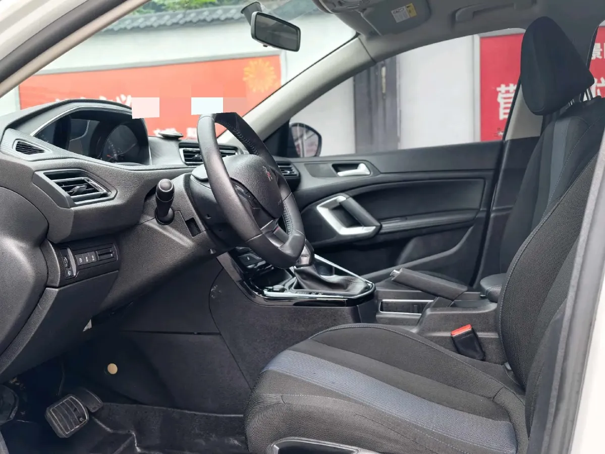 2019 Peugeot 308 1.6L 117HP L4 6AT,autocango,china used car exporter,china ev exporter,chinese used car exporter,chinese used ev exporter