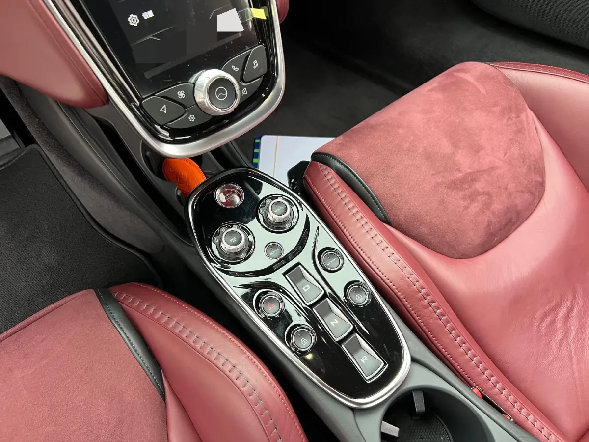 2019 Lorinser MAYBACH S Class 3.0T 367HP V6 9AT,autocango,china used car exporter,china ev exporter,chinese used car exporter,chinese used ev exporter