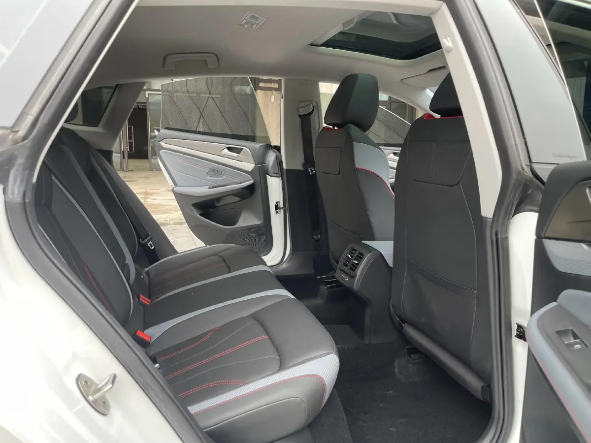 2024 Volkswagen Lamando 1.4T 150HP L4 7DCT,autocango,china used car exporter,china ev exporter,chinese used car exporter,chinese used ev exporter