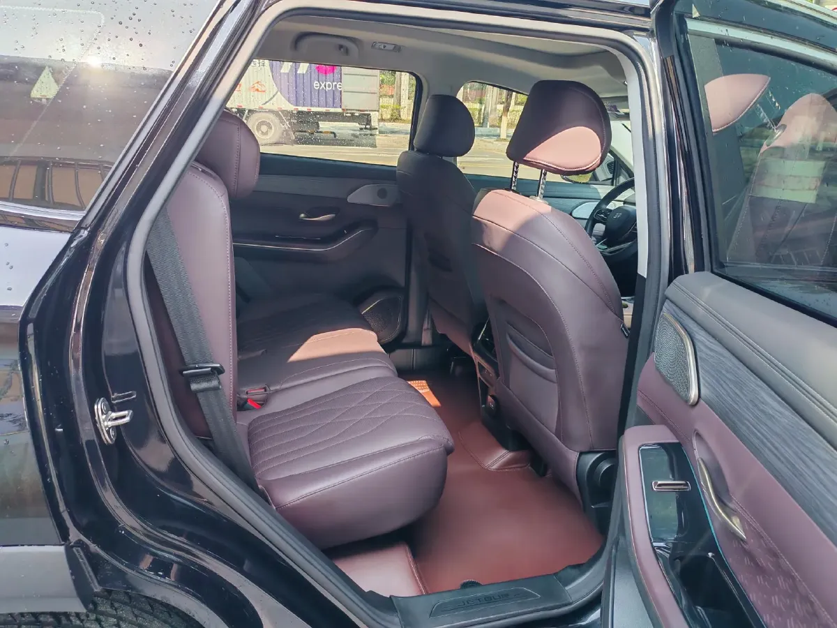 2024 Jetour X90 PRO 2.0T 254HP L4 7DCT,autocango,china used car exporter,china ev exporter,chinese used car exporter,chinese used ev exporter