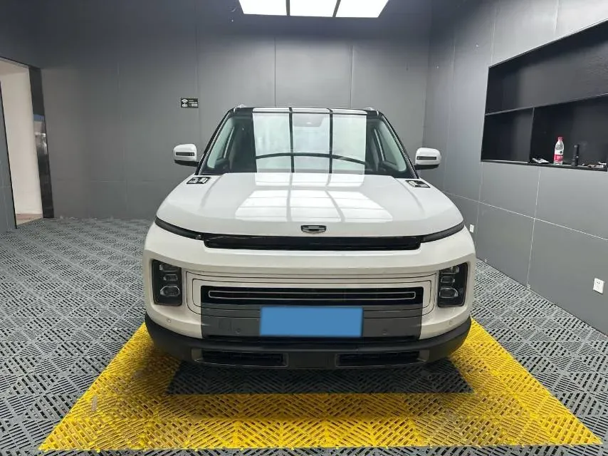 2020 Geely ICON 1.5T 177HP L3 7DCT,autocango,china used car exporter,china ev exporter,chinese used car exporter,chinese used ev exporter