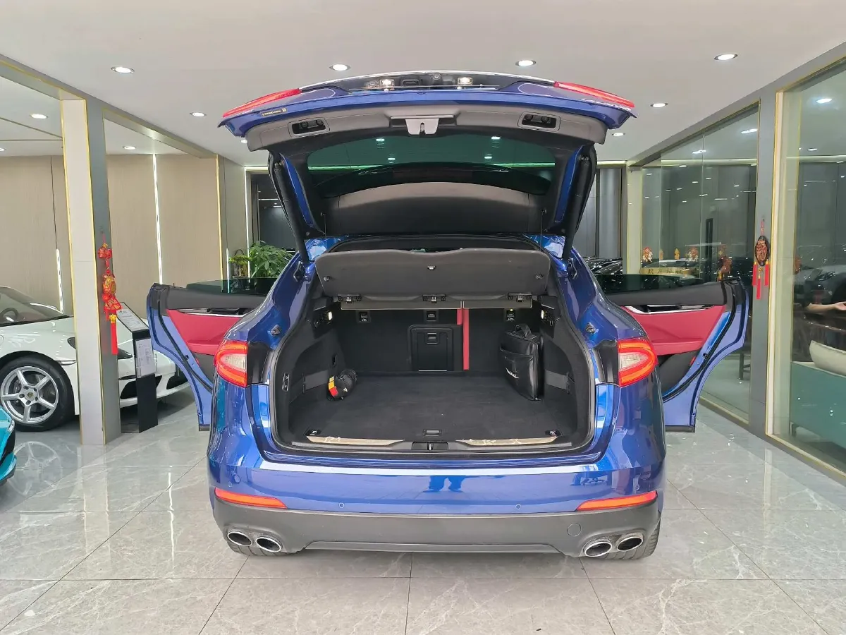 2019 Maserati Levante 3.0T 350HP V6 8AT,autocango,china used car exporter,china ev exporter,chinese used car exporter,chinese used ev exporter