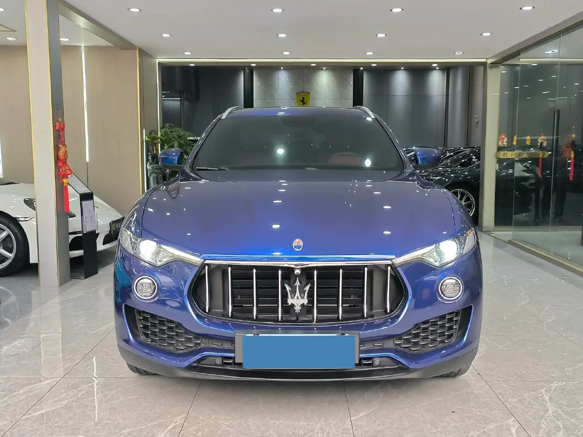 2019 Maserati Levante 3.0T 350HP V6 8AT,autocango,china used car exporter,china ev exporter,chinese used car exporter,chinese used ev exporter