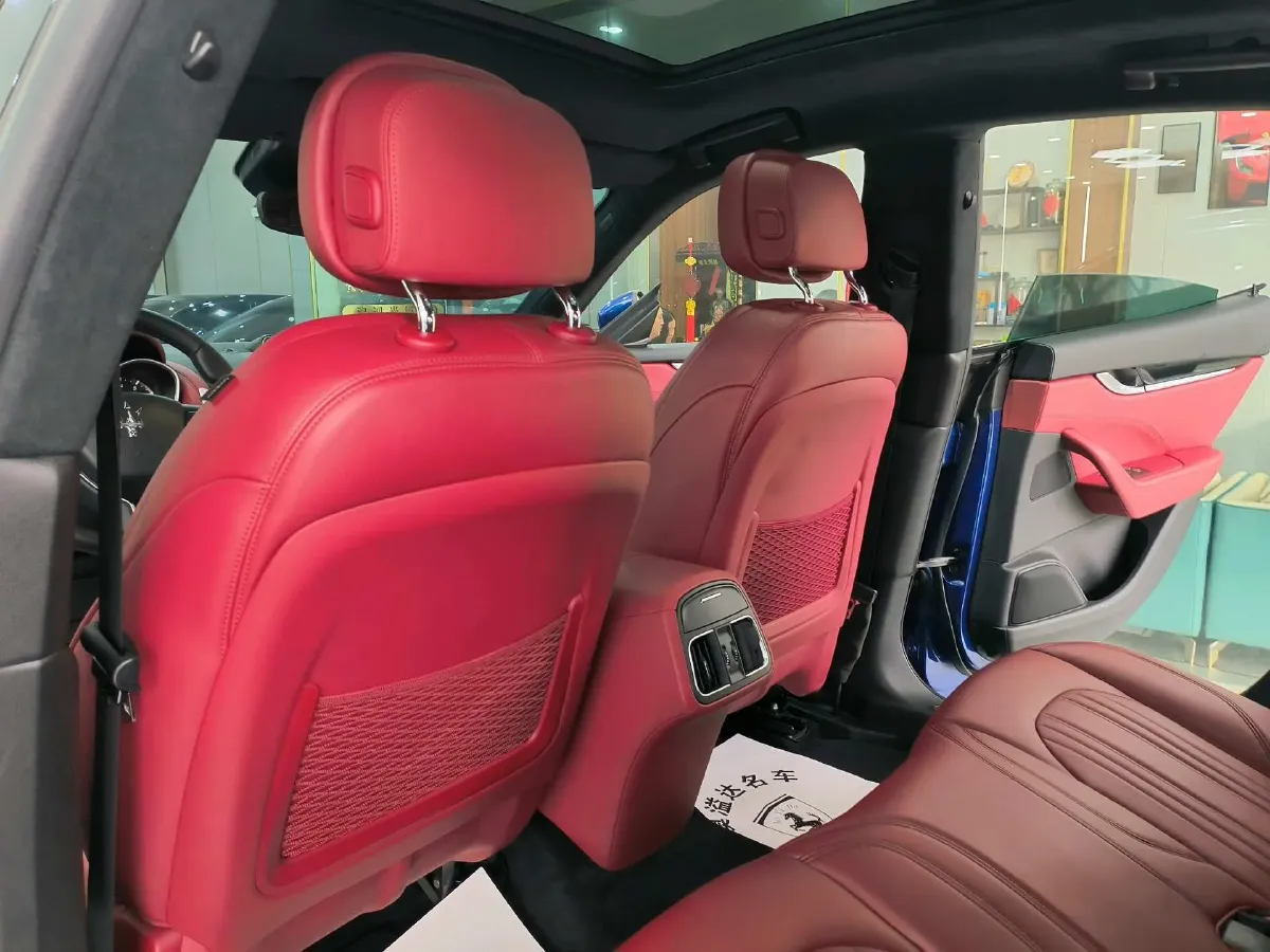 2019 Maserati Levante 3.0T 350HP V6 8AT,autocango,china used car exporter,china ev exporter,chinese used car exporter,chinese used ev exporter