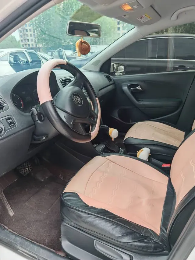 2016 Volkswagen Polo 1.4L 90HP L4 6AT,autocango,china used car exporter,china ev exporter,chinese used car exporter,chinese used ev exporter