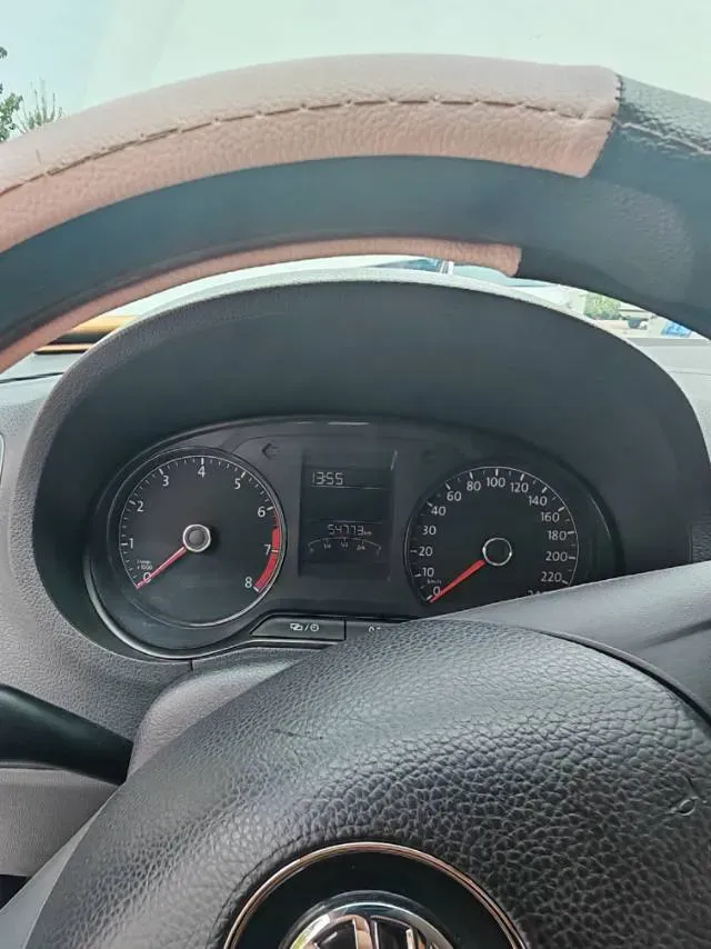 2016 Volkswagen Polo 1.4L 90HP L4 6AT,autocango,china used car exporter,china ev exporter,chinese used car exporter,chinese used ev exporter