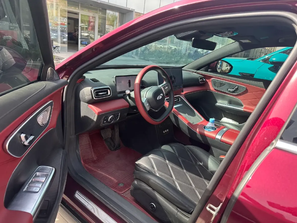 2025 Fulwin FulwinA9L 1.5T 156HP L4 1DHT PHEV,autocango,china used car exporter,china ev exporter,chinese used car exporter,chinese used ev exporter