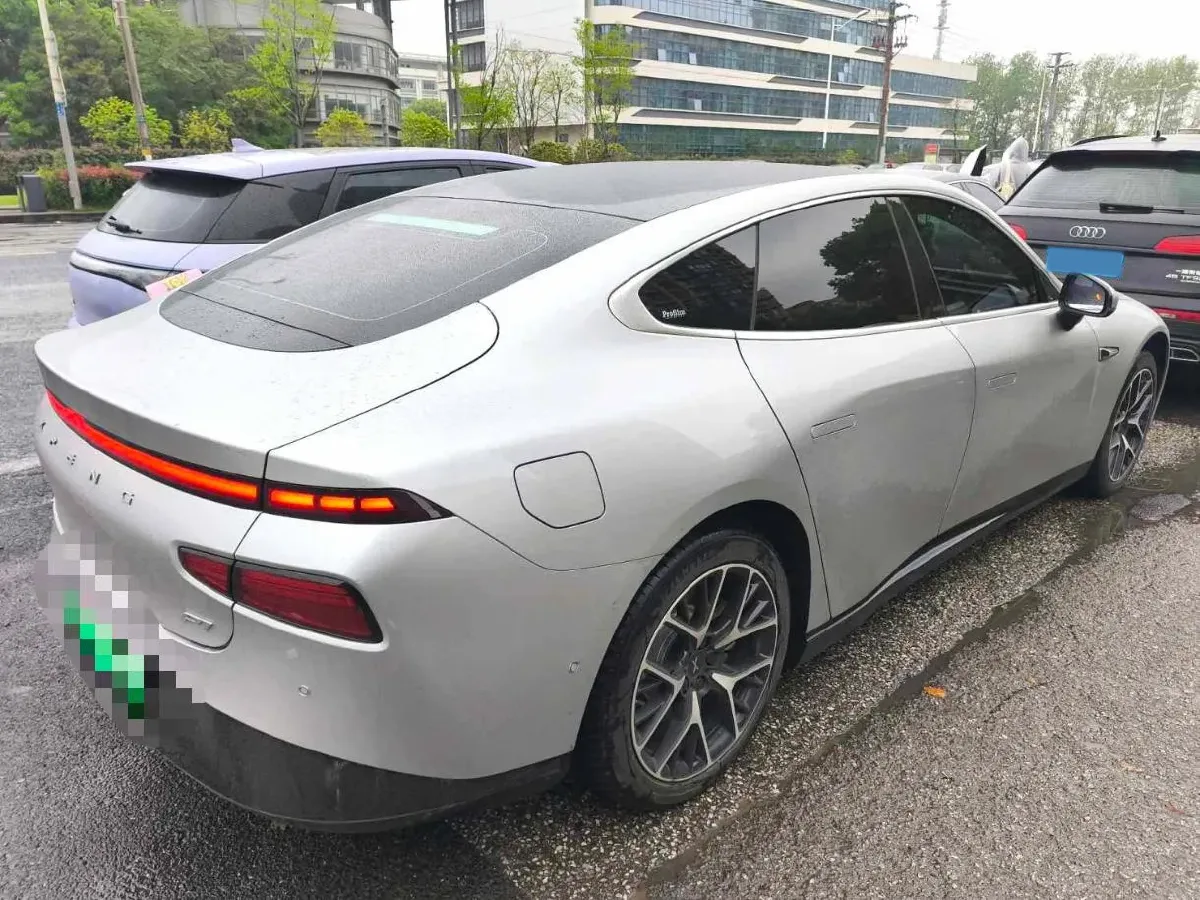 2023 Xpeng P7 BEV 86.2KWH,autocango,china used car exporter,china ev exporter,chinese used car exporter,chinese used ev exporter