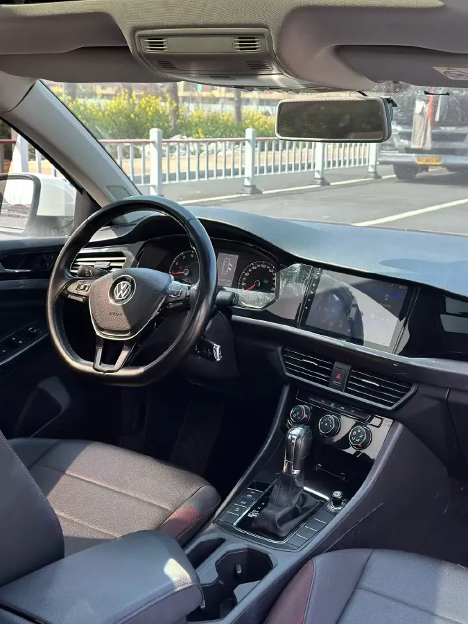 2019 Bestune T77 1.2T 143HP L4 7DCT,autocango,china used car exporter,china ev exporter,chinese used car exporter,chinese used ev exporter