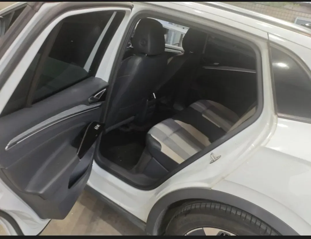 2022 Volkswagen ID.4 Crozz BEV 55.7KWH,autocango,china used car exporter,china ev exporter,chinese used car exporter,chinese used ev exporter