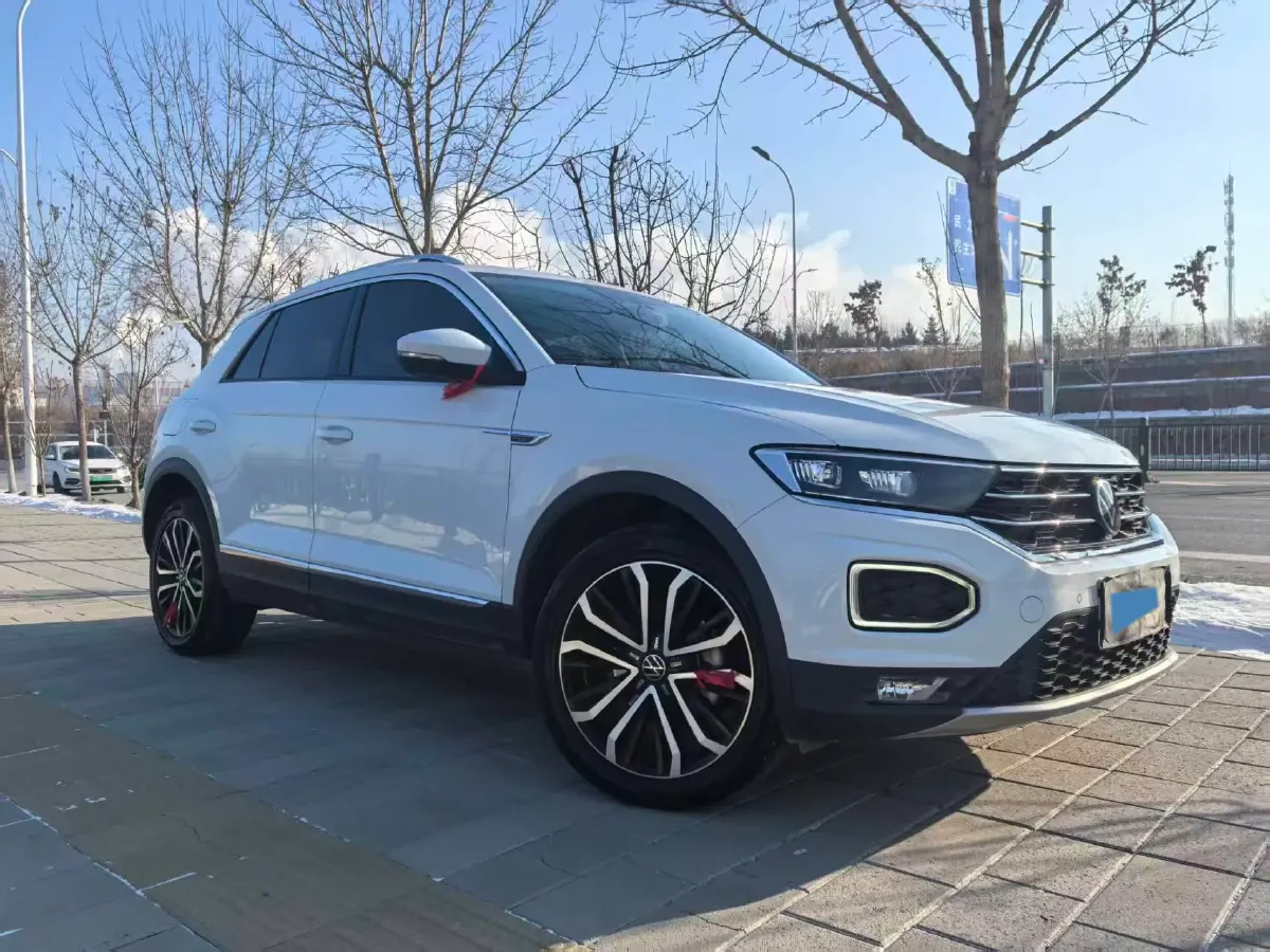 2022 Volkswagen T-Roc 1.4T 150HP L4 7DCT,autocango,china used car exporter,china ev exporter,chinese used car exporter,chinese used ev exporter