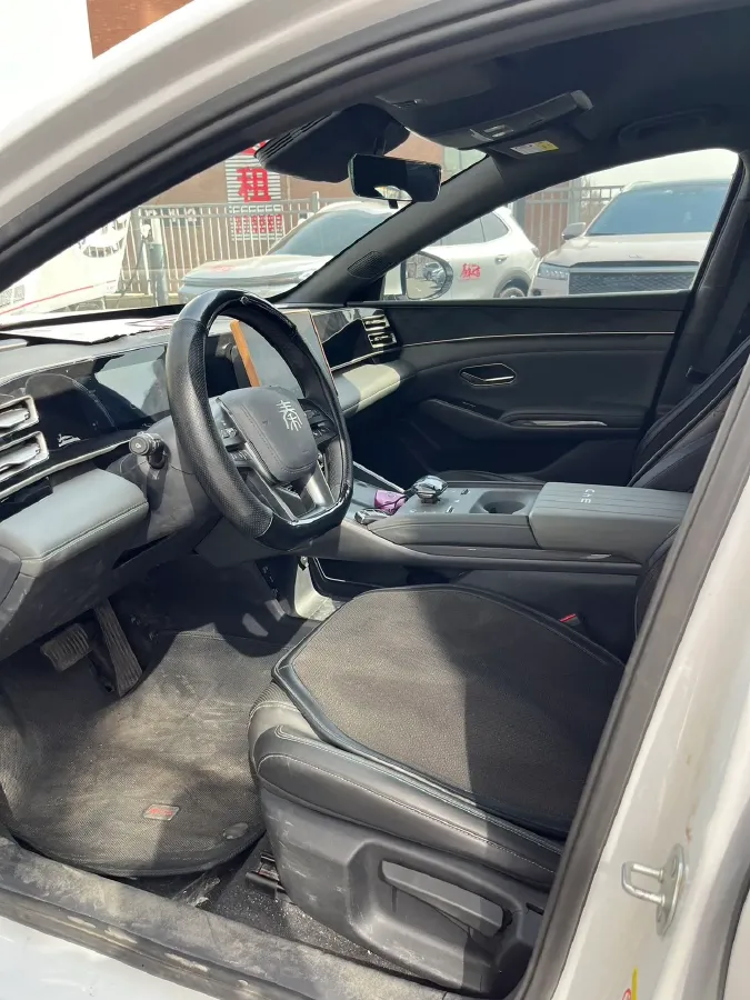 2025 CAVAN LEFU BEV,autocango,china used car exporter,china ev exporter,chinese used car exporter,chinese used ev exporter