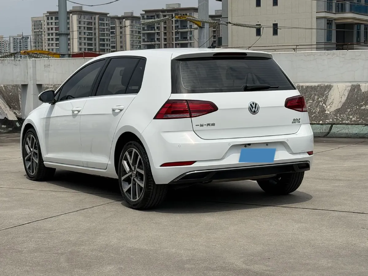 2020 Volkswagen Golf 1.4T 150HP L4 7DCT,autocango,china used car exporter,china ev exporter,chinese used car exporter,chinese used ev exporter