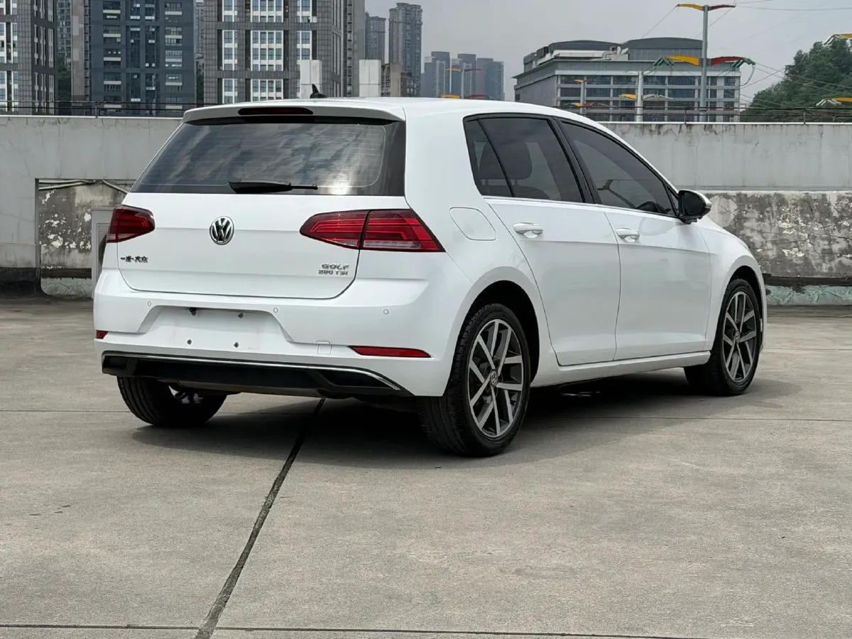 2020 Volkswagen Golf 1.4T 150HP L4 7DCT,autocango,china used car exporter,china ev exporter,chinese used car exporter,chinese used ev exporter
