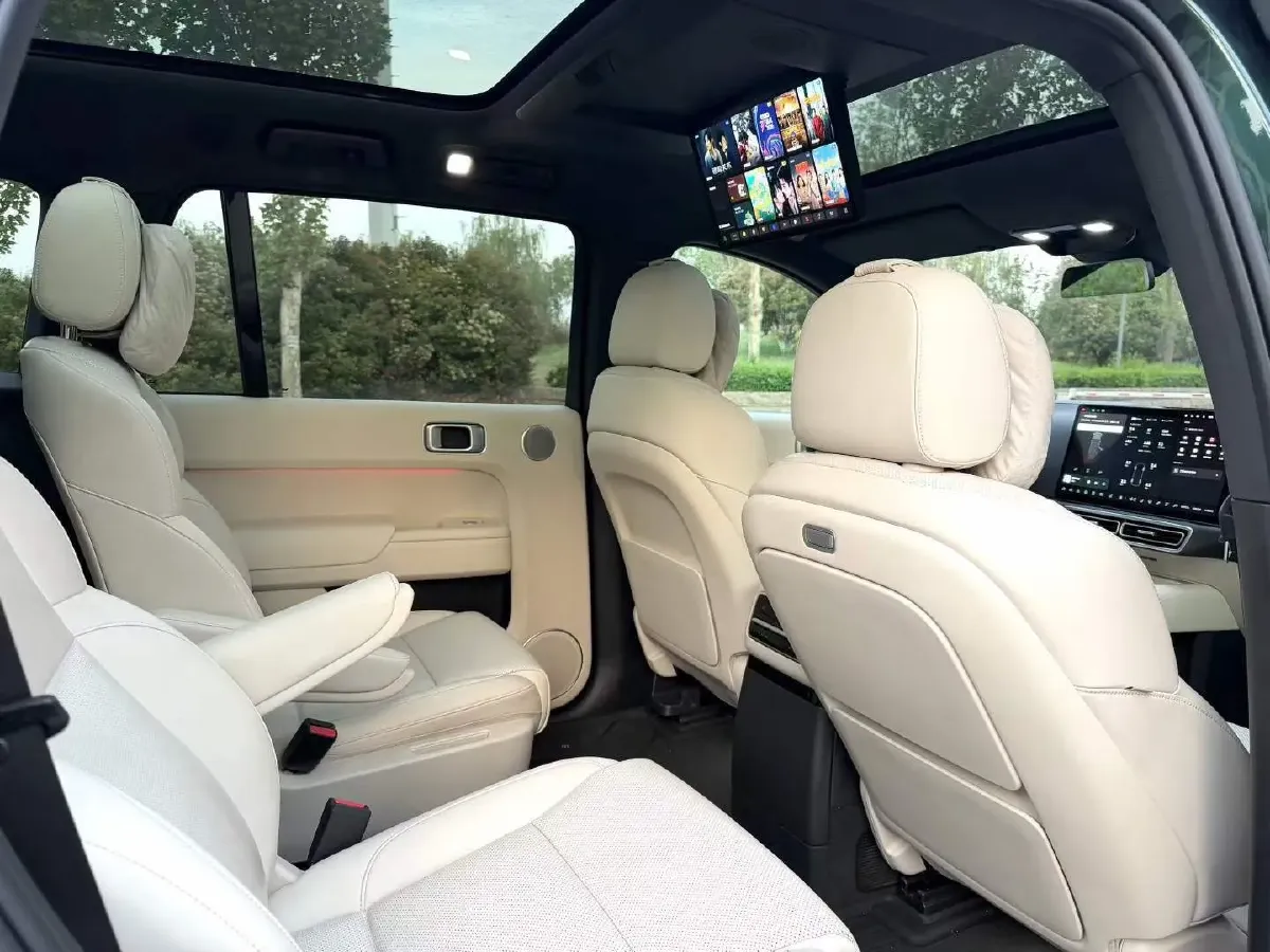 2022 Li L9 Range Extended 154HP REEV 42.6KWH,autocango,china used car exporter,china ev exporter,chinese used car exporter,chinese used ev exporter