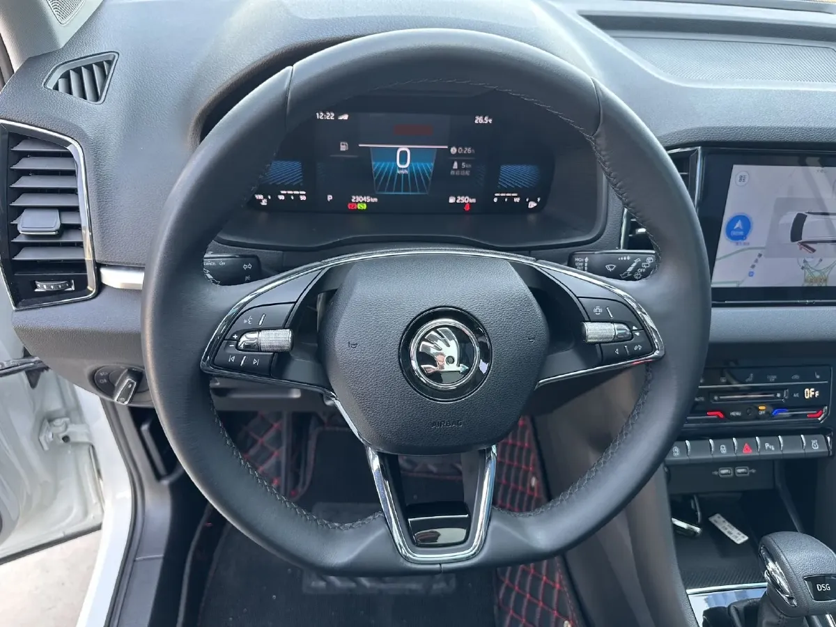 2023 Skoda Karoq 1.4T 150HP L4 7DCT,autocango,china used car exporter,china ev exporter,chinese used car exporter,chinese used ev exporter