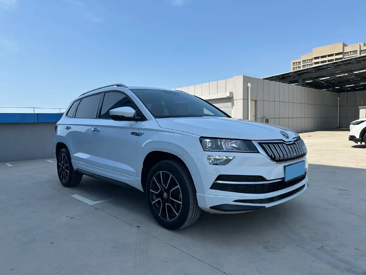 2023 Skoda Karoq 1.4T 150HP L4 7DCT,autocango,china used car exporter,china ev exporter,chinese used car exporter,chinese used ev exporter