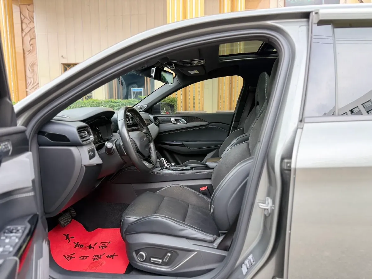 2022 LYNK&CO 03 2.0T 190HP L4 7DCT,autocango,china used car exporter,china ev exporter,chinese used car exporter,chinese used ev exporter