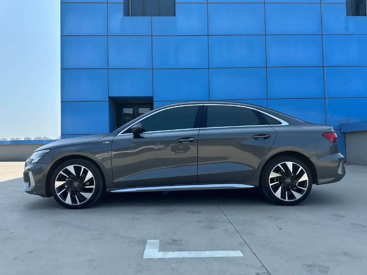 2023 Audi A3 1.4T 150HP L4 7DCT,autocango,china used car exporter,china ev exporter,chinese used car exporter,chinese used ev exporter